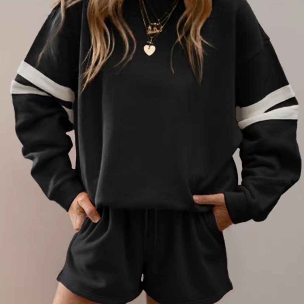 Women's Black and White Striped Sweatshirt set